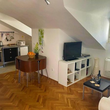 Apartment Lati ドゥブロブニク エクステリア 写真